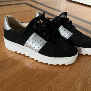 Clarks Sneakers